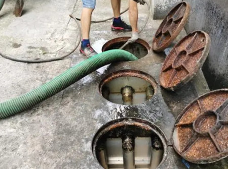 南昌哪里有高壓清洗管道，化糞池清理及抽糞車(chē)